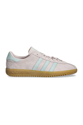 stylish-sneakers-for-active-lifestyle