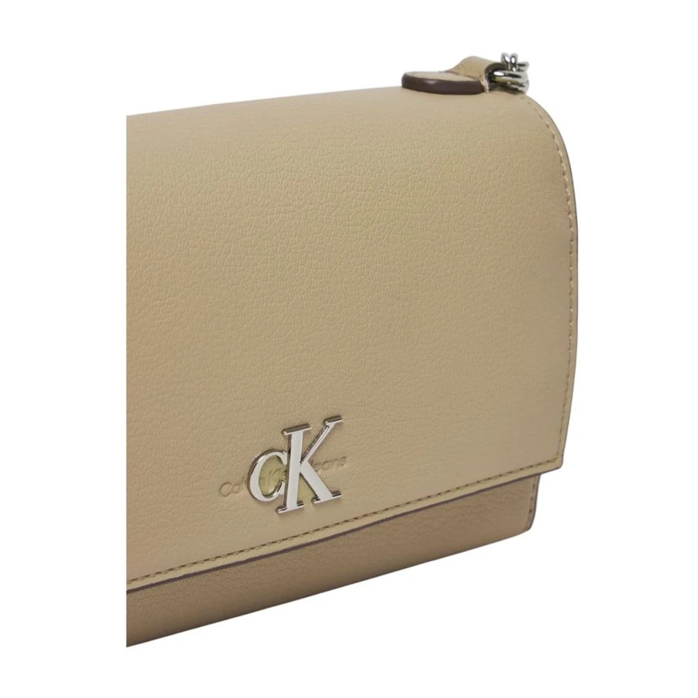 Calvin Klein Jeans Beige Handtas met polyurethaandetails Beige Dames
