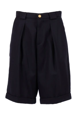 Shorts med plisseringar