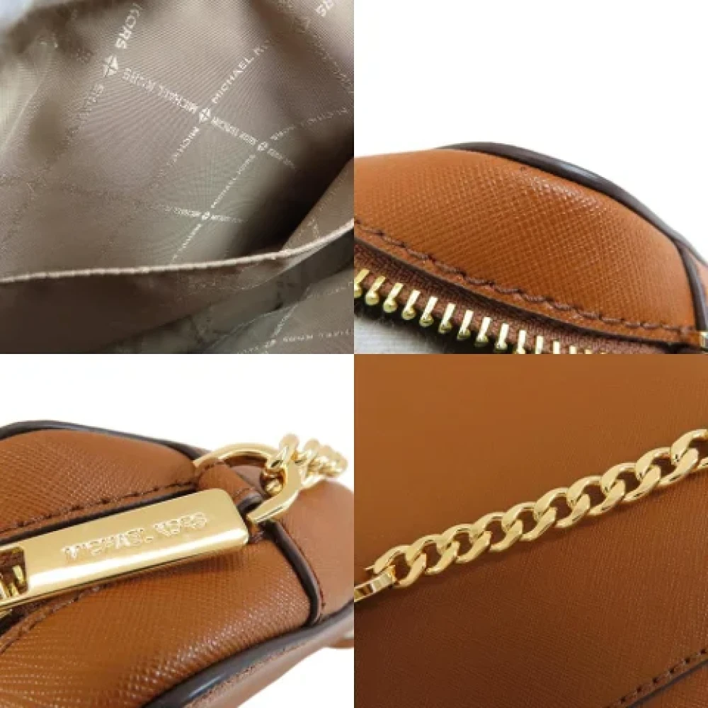 Michael Kors Pre-owned Plastic shoulder-bags Brown Dames