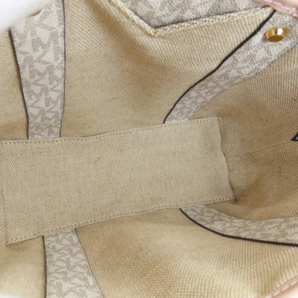 Michael Kors Pre-owned Fabric totes Beige Dames