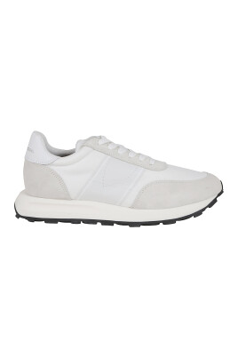 sneakers-blanches-pour-femmes