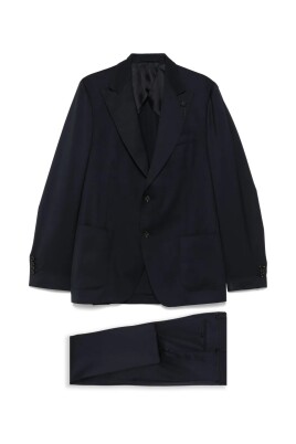 elegant-wool-suit-for-men