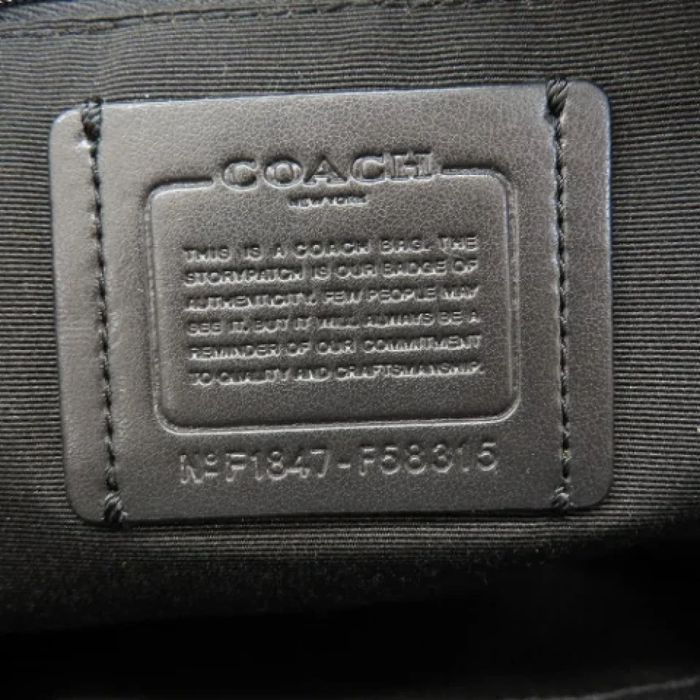 Coach Pre-owned Plastic shoulder-bags Black Dames