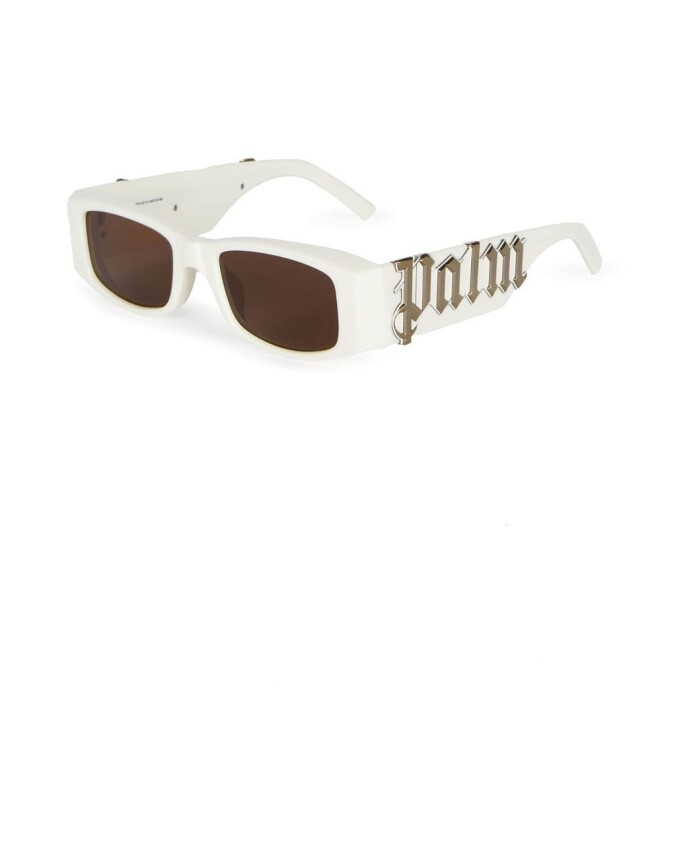 stylish-sunglasses-with-accessories