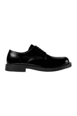 black-brogue-shoes-rounded-toe