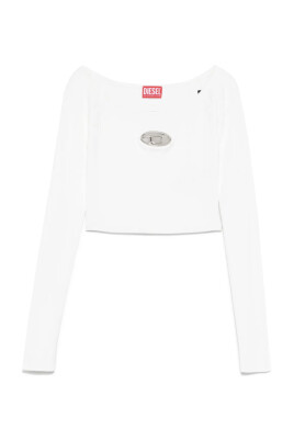 white-sleeveless-top