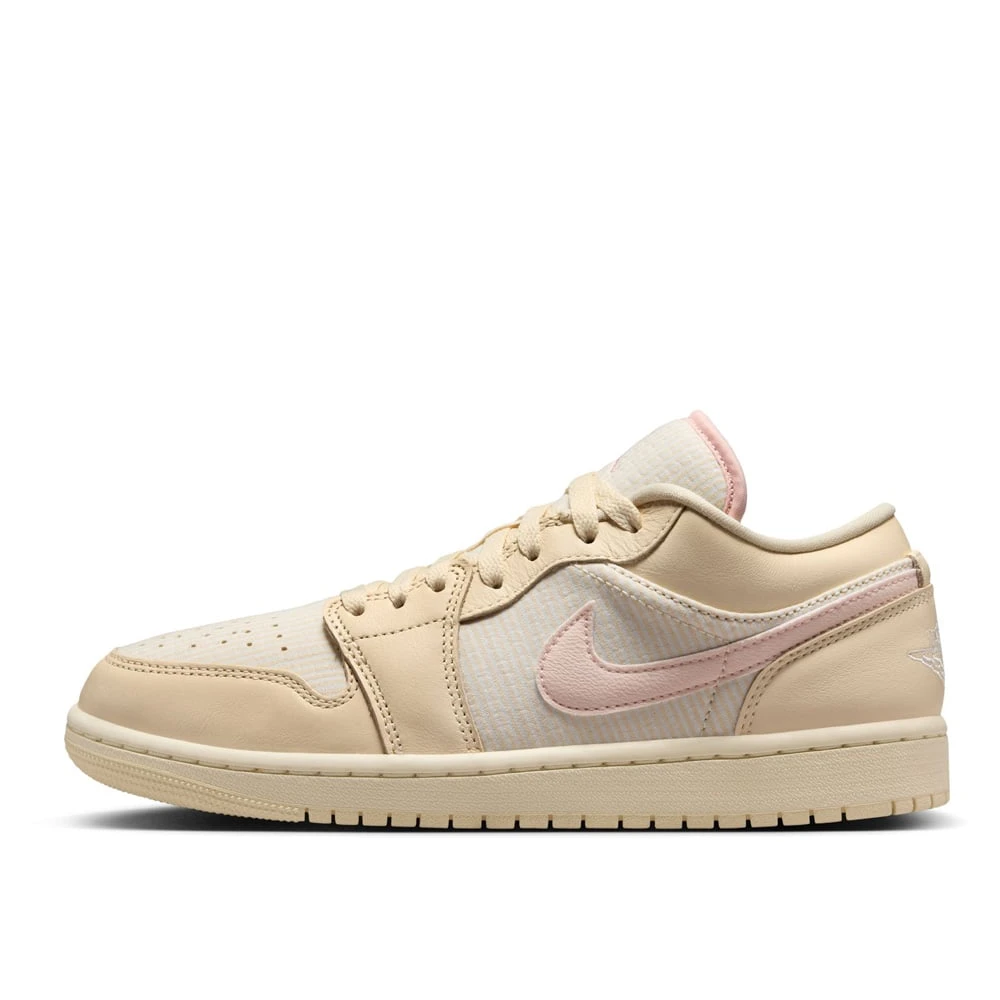 Jordan - Shoes > Sneakers - Beige - Jordan - Modalova