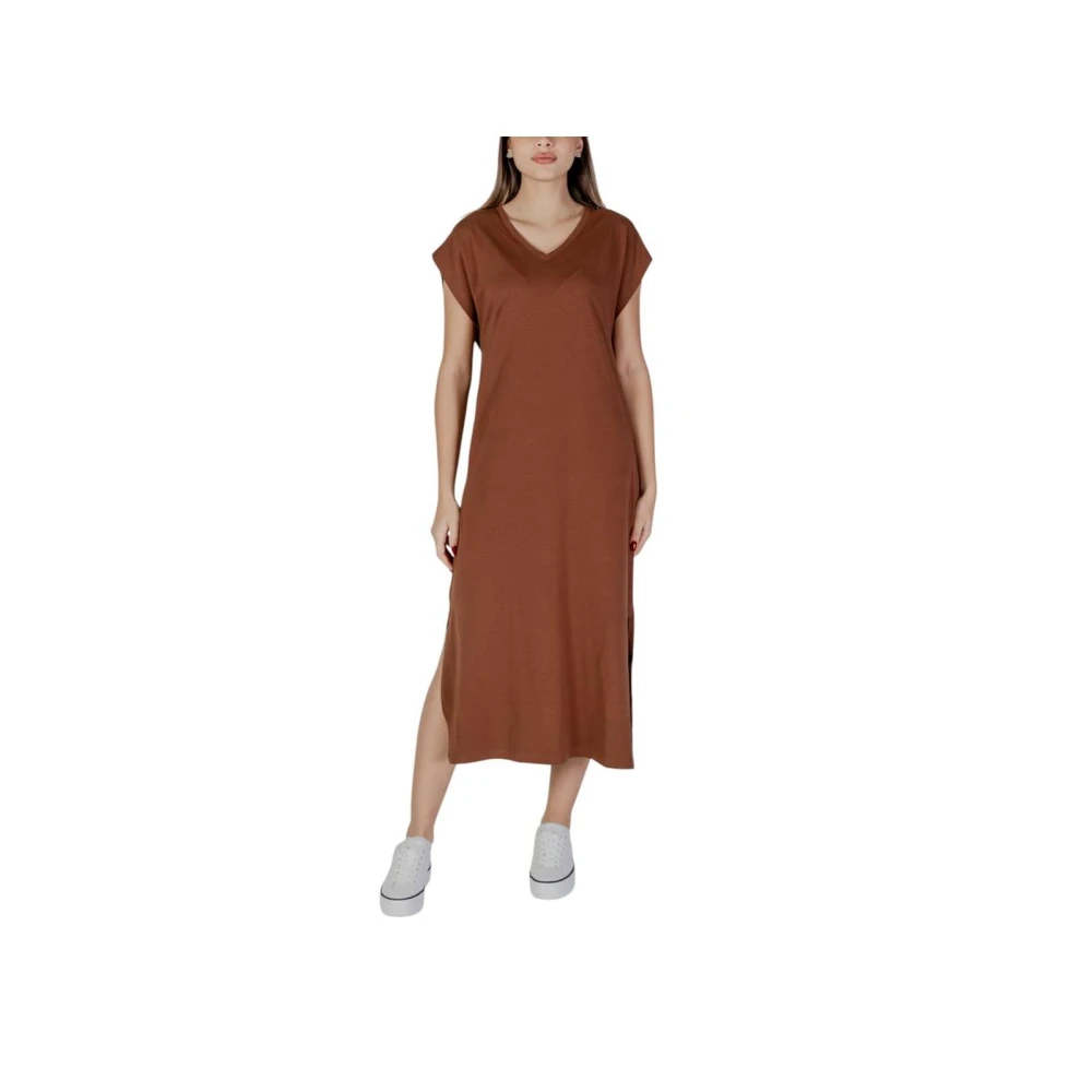 b.Young Bruine Katoenen V-hals Midi Jurk Brown Dames
