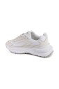 baskets-blanches-a-lacets-design-moderne