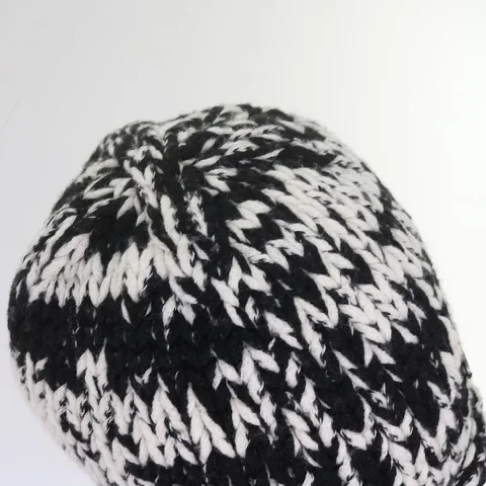 Chanel Vintage Pre-owned Wool hats Black Dames