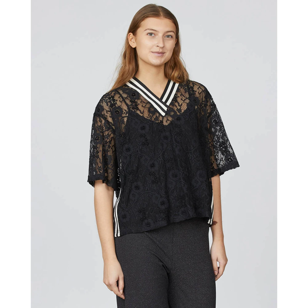 Sisters Point Korte Mouw Top Gisla-Ss Black Dames