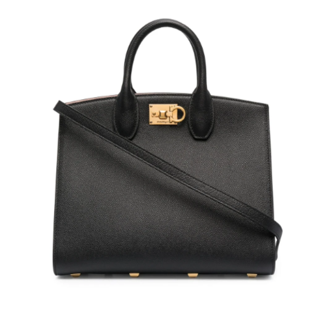 Salvatore Ferragamo Stijlvolle Tassen Collectie Black Dames