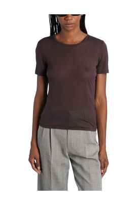 brown-round-neck-t-shirt
