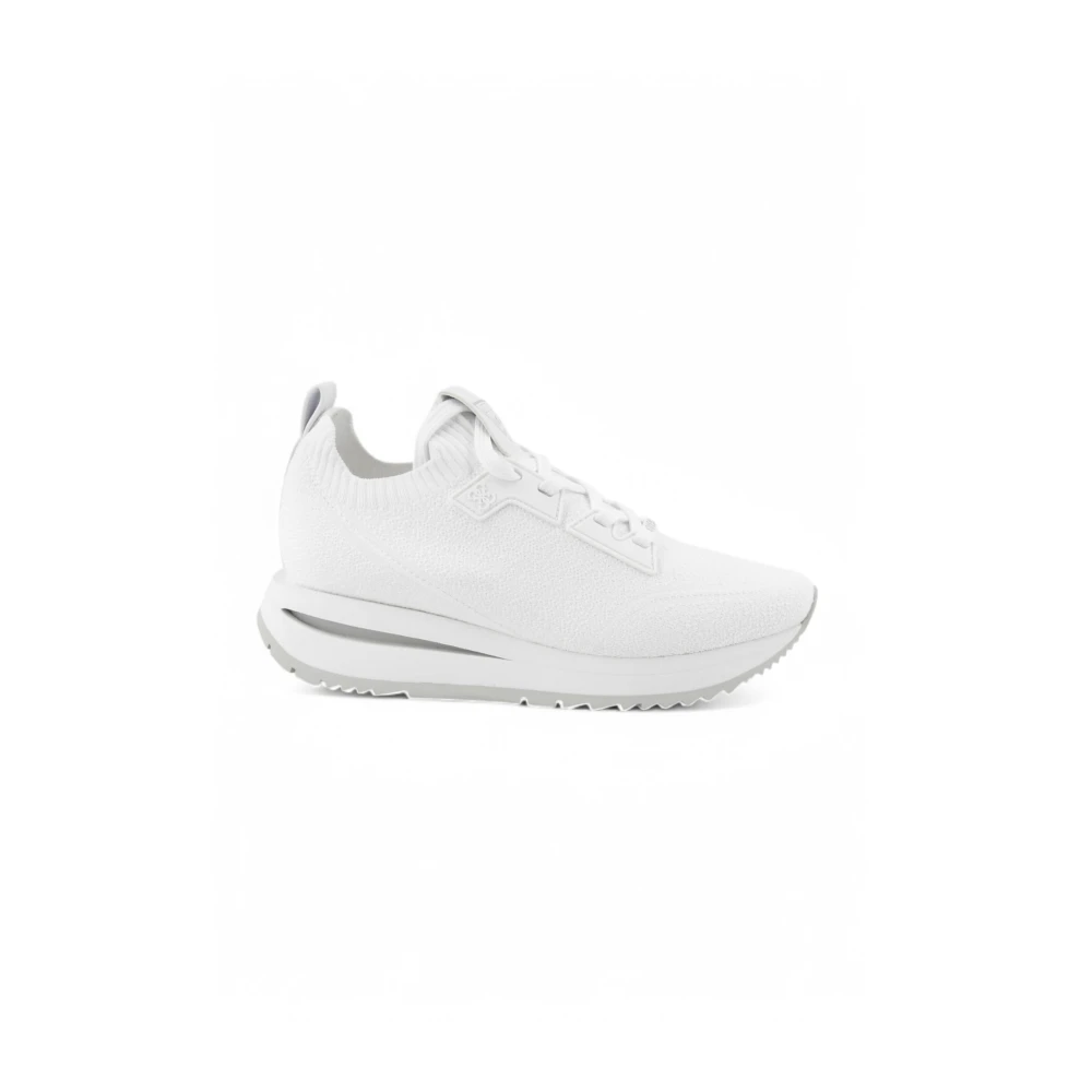 Guess Esti Sneakers Dames Schoenen Wit