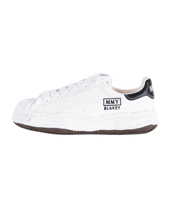 sneakers-en-toile-avec-semelle-en-caoutchouc