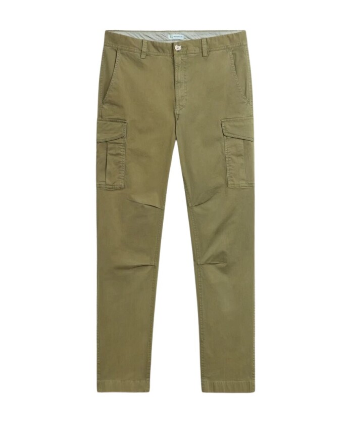 slim-tapered-pants