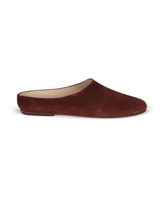babouches-en-daim-bordeaux