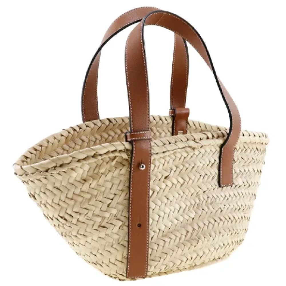 Loewe Pre-owned Fabric shoulder-bags Beige Dames
