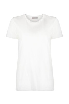 white-basic-t-shirt