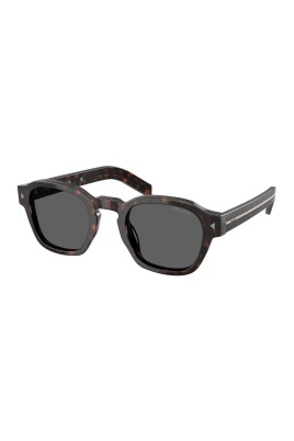 stylish-sunglasses-in-blue-shade
