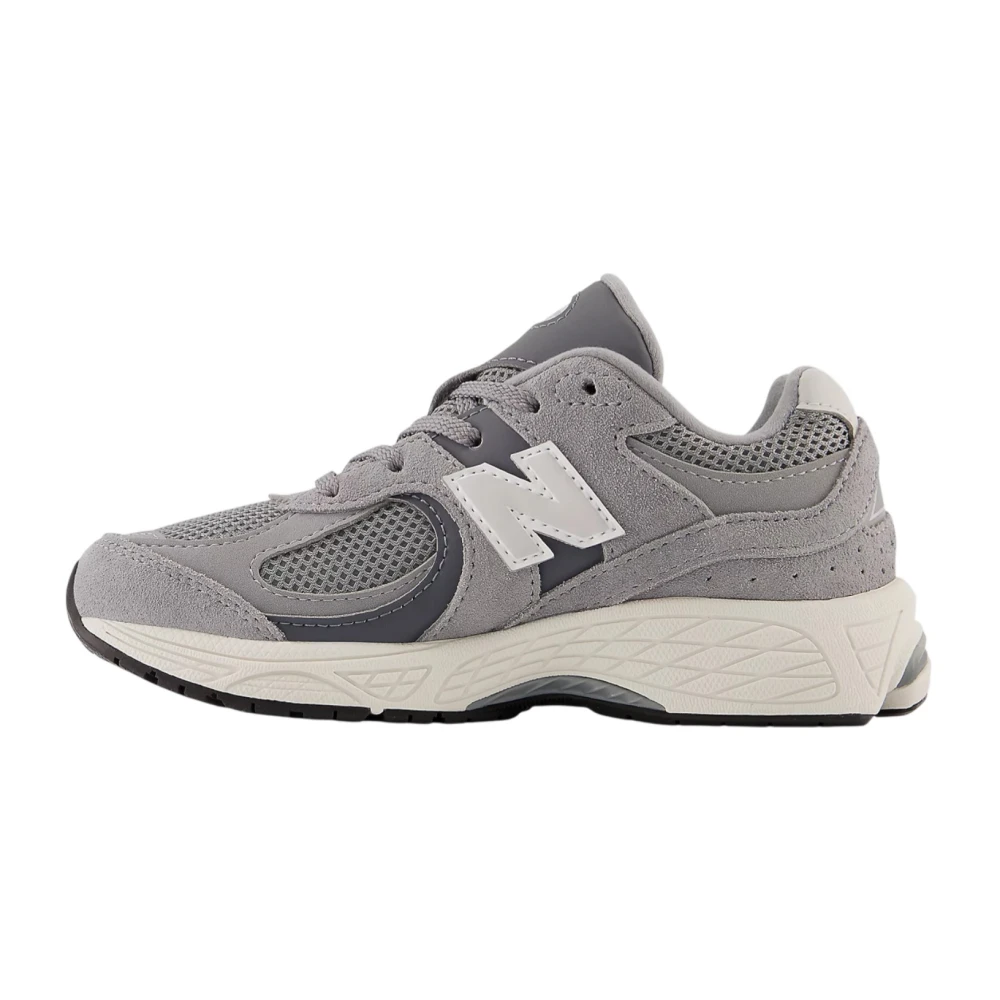 New Balance Boys Gray 2002 Sneaker - Kids Sneakers - 31 Eu - Kids