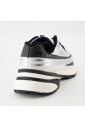 dynamic-airspeed-sneakers