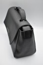 black-handbag-for-women