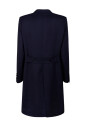 manteau-bleu-a-un-bouton
