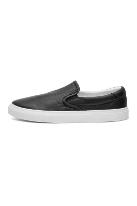 zwarte-nappa-leren-slip-on-sneakers