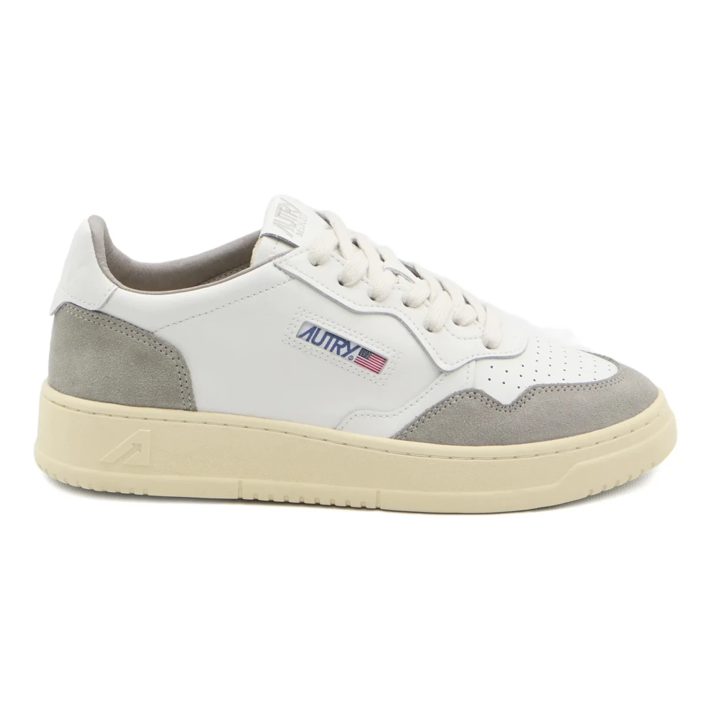 Autry Medalist Low Sneakers Dames Schoenen Grijs