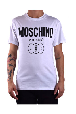 stylish-t-shirts-for-men-and-women