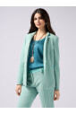 blazer-croise-avec-finitions-contrastees