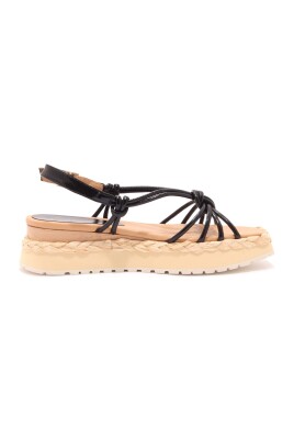 sandalette-en-cuir-noir-brillant-modele-2002