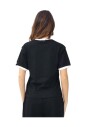 t-shirt-noir-a-manches-courtes-design-moderne