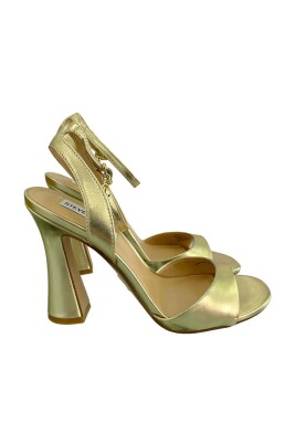 chic-after-party-high-heel-sandals