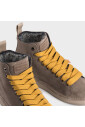 baskets-en-daim-beige