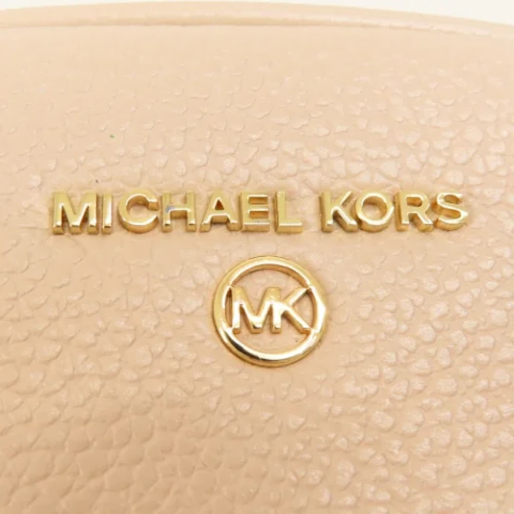 Michael Kors Pre-owned Leather shoulder-bags Beige Dames