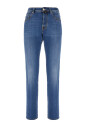 jeans-en-denim-classiques-pour-un-usage-quotidien