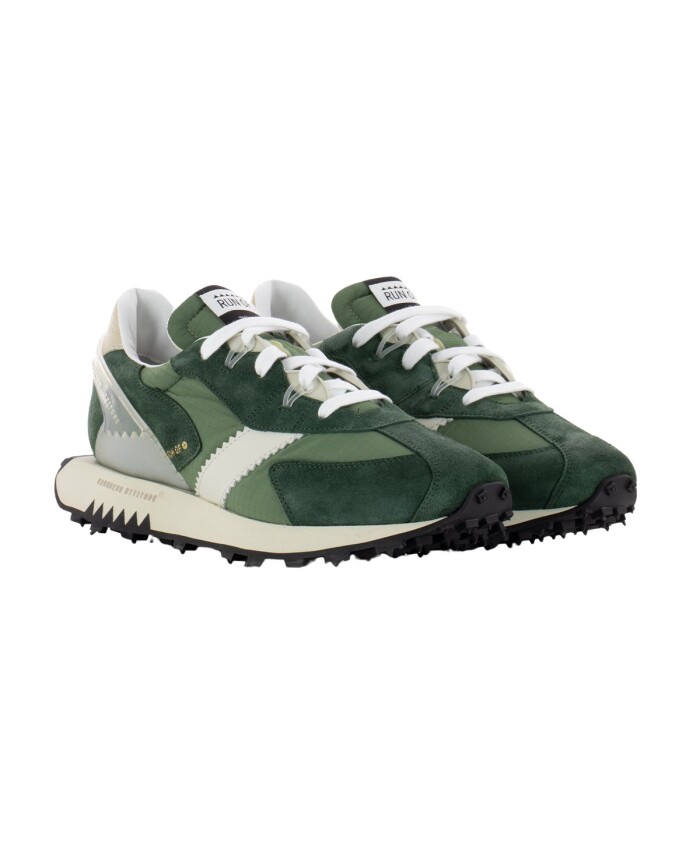baskets-a-lacets