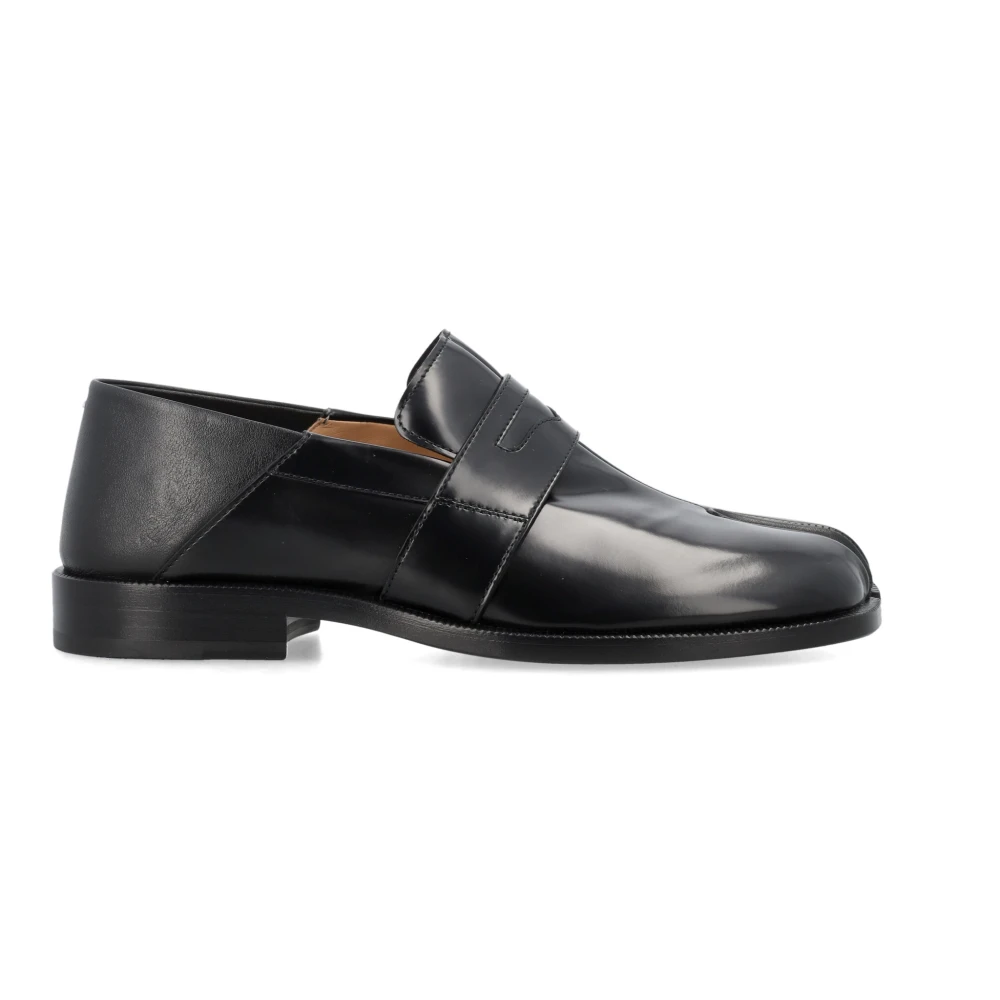 Maison Margiela Svarta Tabi Loafers - Premium Kalvskinn Black, Dam