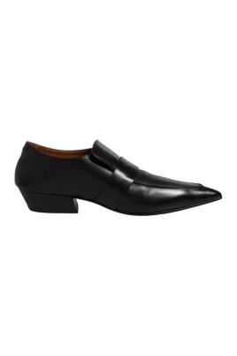 black-leather-pointed-toe-loafers