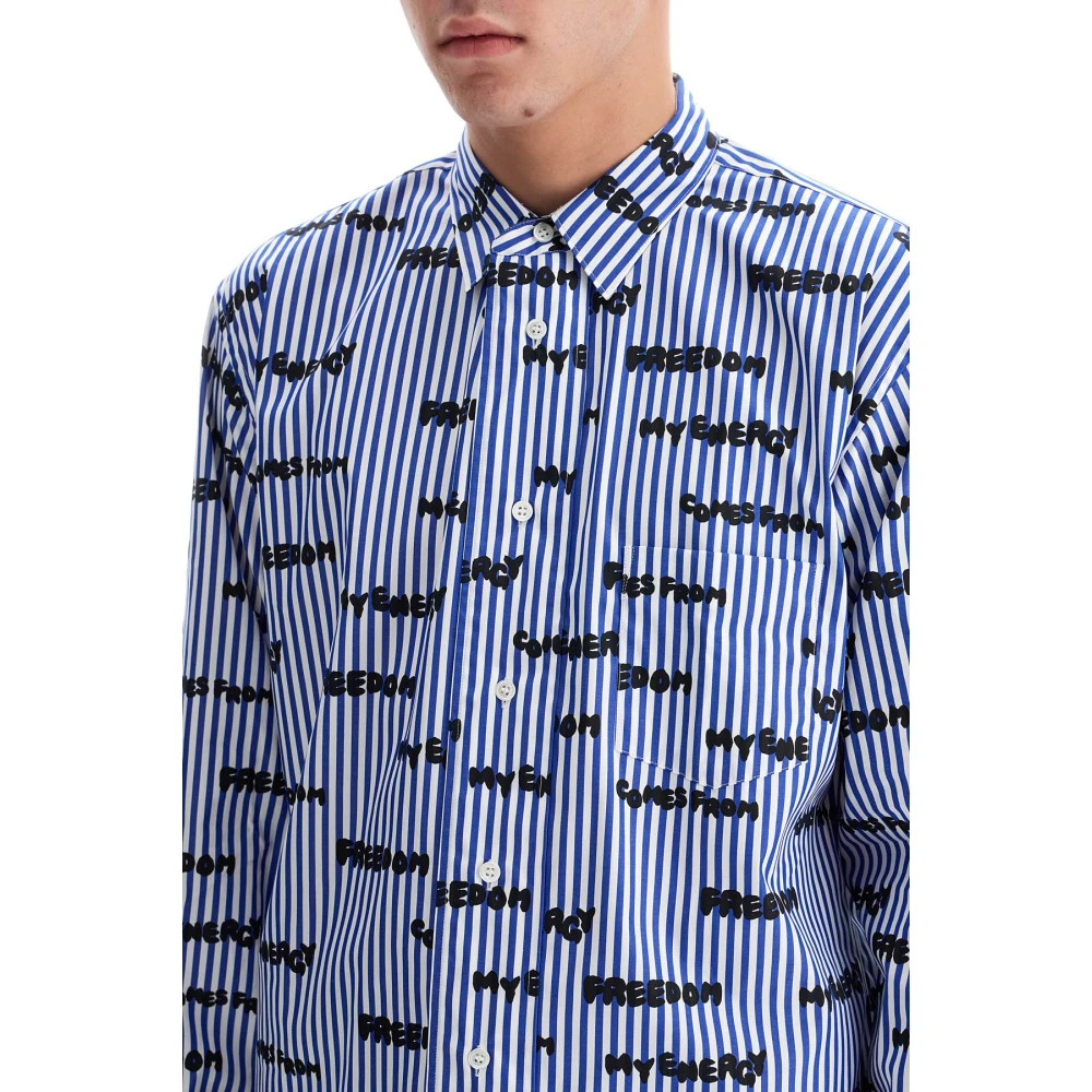Comme des Garçons Gestreept Bedrukt Shirt met Letters Blue Heren