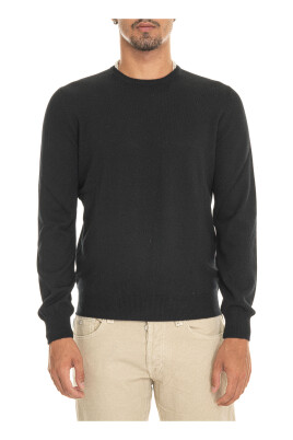 cashmere-round-neck-pullover