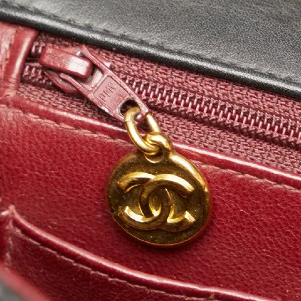 Chanel Vintage Pre-owned Leather crossbody-bags Black Dames