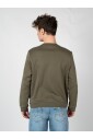 pull-minimaliste-elegant