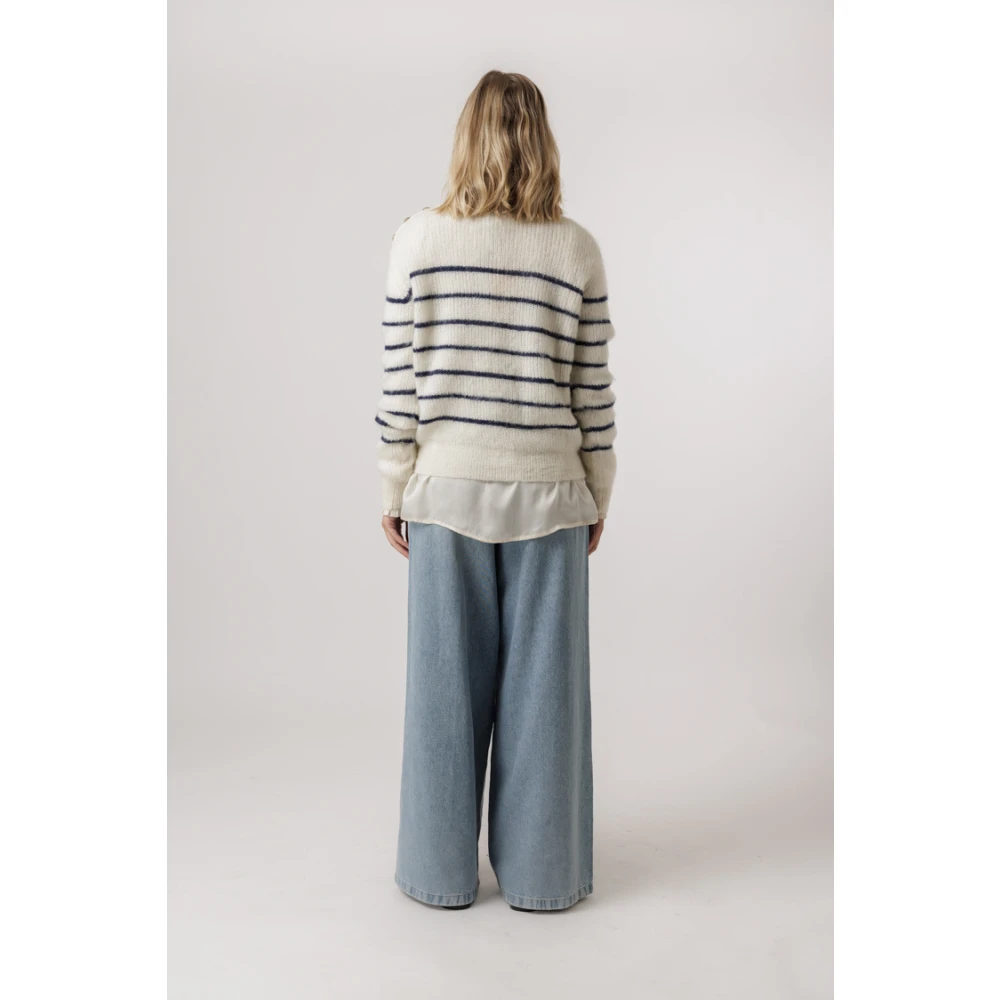 Suncoo Gestreepte Pullover met Statement Knopen Beige Dames