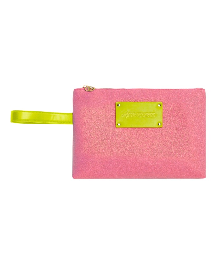 capri-must-have-clutch-accessoires-vrouwen