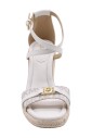 amaril-wedges