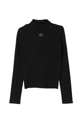 youthful-ribbed-knit-sweater